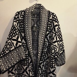 Do Everything in Love Black and White Geometric Cardigan